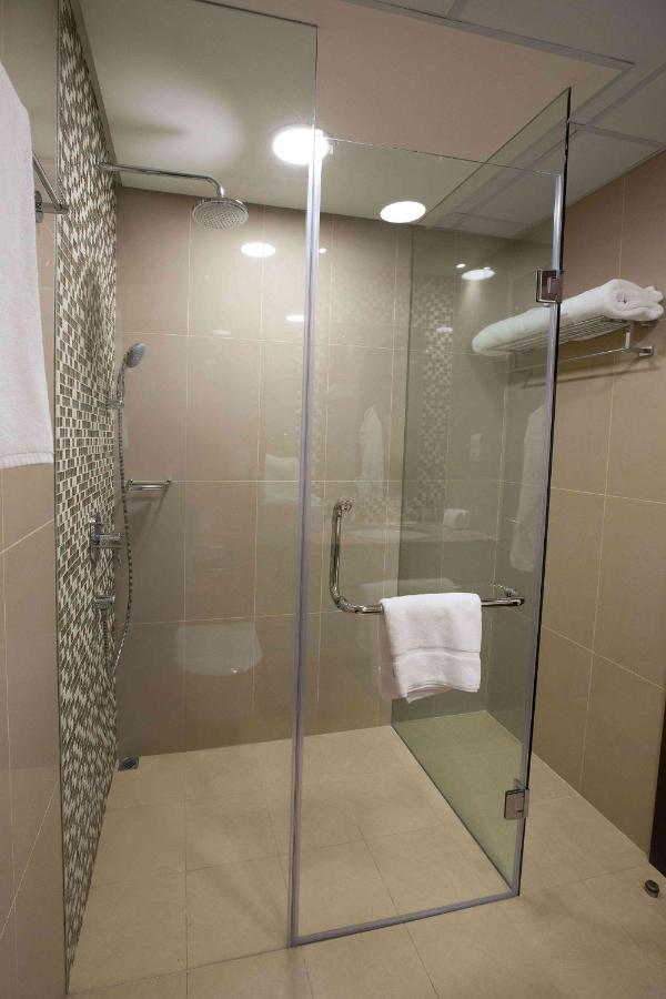 Gulf Executive Hotel & Residence Juffair Manama Zewnętrze zdjęcie